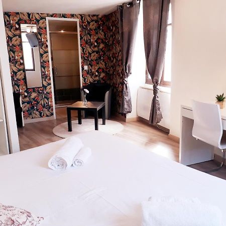 Hotel Renaissance Martigues Buitenkant foto