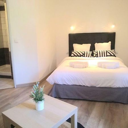 Hotel Renaissance Martigues Buitenkant foto