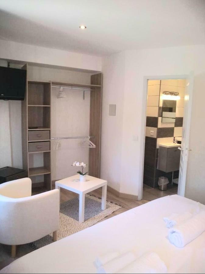 Hotel Renaissance Martigues Buitenkant foto